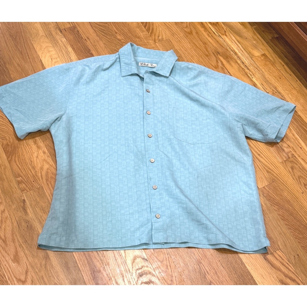Batik Bay Mens XL Light Blue Textured Short Sleeve Rayon Blend Camp Shirt